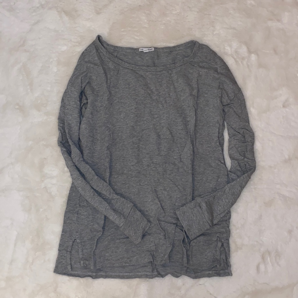 James Perse Gray Long Sweatshirt Size 3 (Med-Lg)